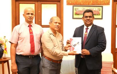 University of Colombo Launches FMF Graduate Employability Survey 2023 Report for BBA Graduates.